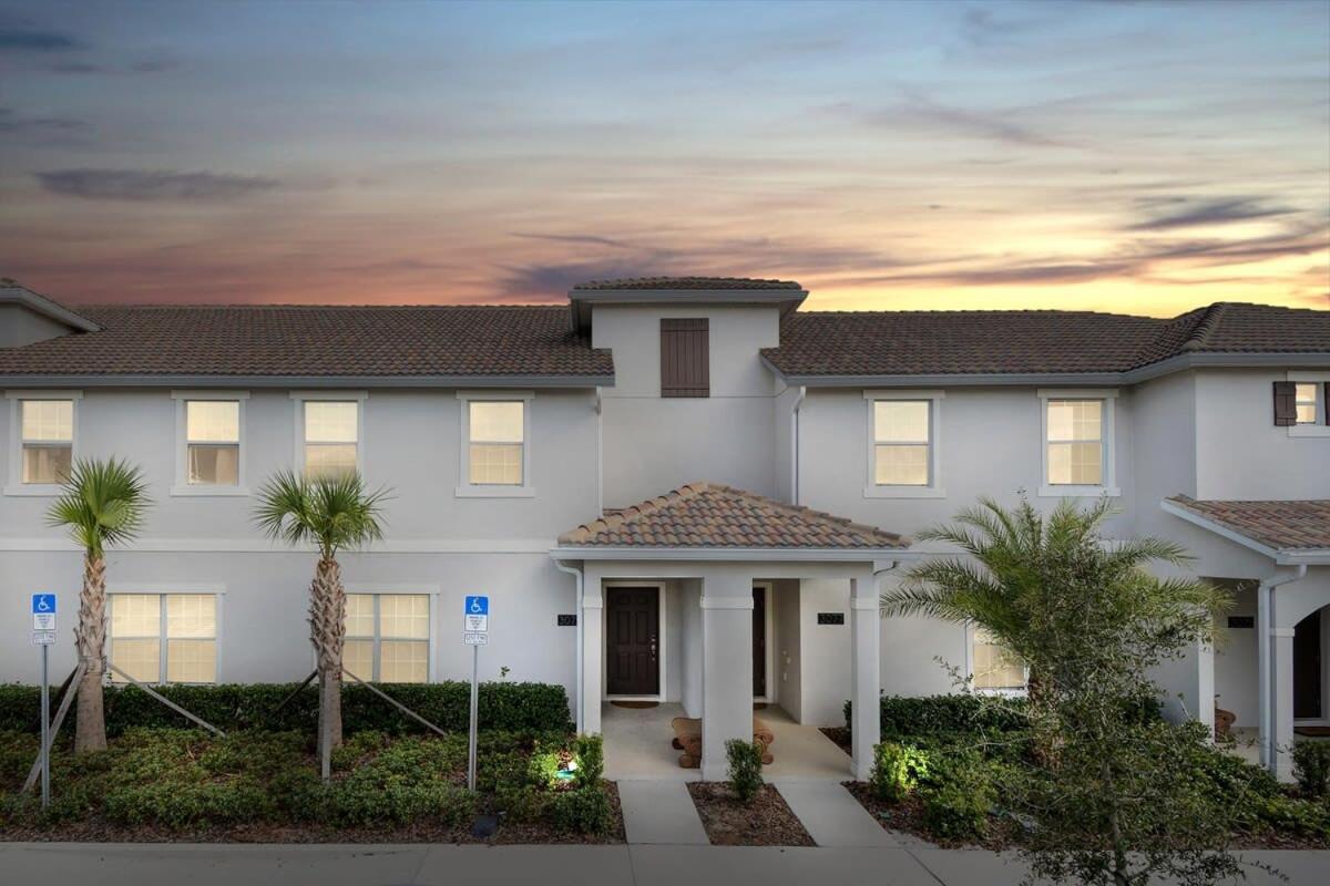 Four Bedrooms Home With Pool 3079 Kissimmee Eksteriør bilde